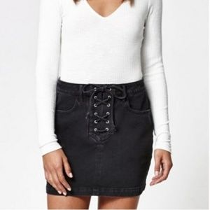 Kendall & Kylie Black Lace-up Demin Mini Skirt